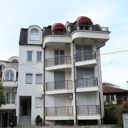 Ohrid City Apartments ภายนอก รูปภาพ